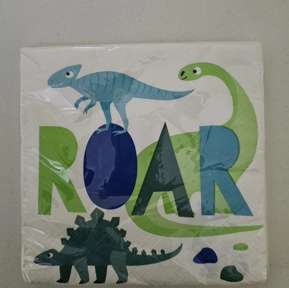 106 piece Dinosaur Party Bundle